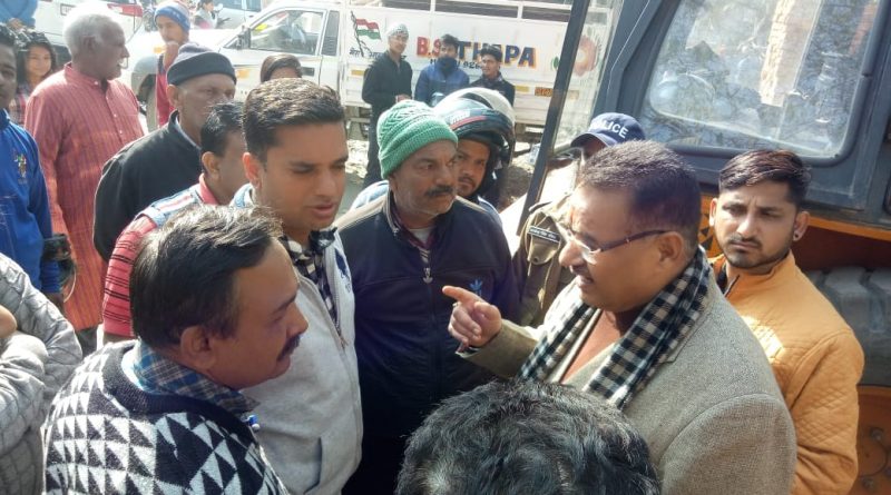 पुल हादसे में मृत परिवारों को सरकार देगी 2-2 लाख-गणेश जोशी!