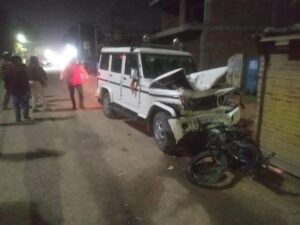 घिंघराण सड़क पर बोलेरो वाहन दुर्घटनाग्रस्त, हादसे में दो सवारियों की मौत, तीन घायल |