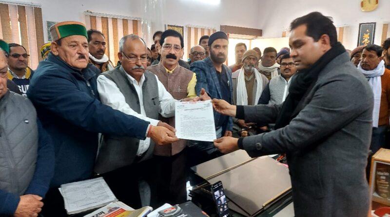 देहरादून -पुरानी पेंशन बहाली को मोर्चा ने दी तहसील में दस्तक!
