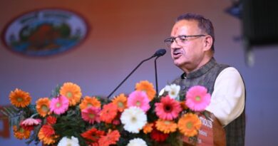 ग्राम्य विकास मंत्री गणेश जोशी ने चम्पावत सरस कॉर्बेट महोत्सव–2026’ में किया प्रतिभाग,लोकल से ग्लोबल की ओर बढ़ावा दे रहा चम्पावत सरस कॉर्बेट महोत्सव – ग्राम्य विकास मंत्री गणेश जोशी ग्राम्य विकास मंत्री गणेश जोशी ने चम्पावत सरस कॉर्बेट महोत्सव–2026’ में किया प्रतिभाग,लोकल से ग्लोबल की ओर बढ़ावा दे रहा चम्पावत सरस कॉर्बेट महोत्सव – ग्राम्य विकास मंत्री गणेश जोशी