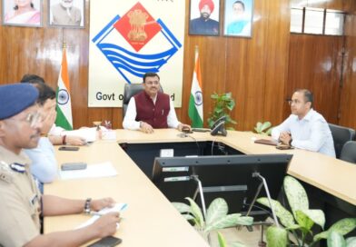 मुख्य सचिव ने ली सचिवालय में लॉ एंड ऑर्डर को लेकर बैठक,रोड रेज और हुड़दंग की घटनाओं पर की गहरी नाराजगी व्यक्त,शहर और आसपास के क्षेत्रों में पीक ऑवर और रात की गस्त बढ़ायी जाए: मुख्य सचिव