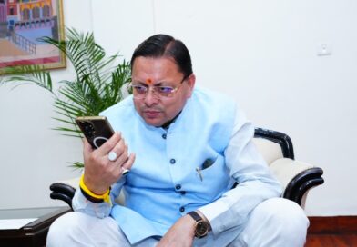 सीएम धामी ने थपथपाई बोर्ड परीक्षार्थियों की पीठ, मेधावियों को हर संभव सहयोग का दिया भरोसा।