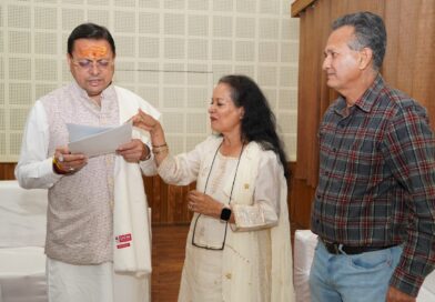 सीएम आवास में उमड़ा जनसैलाब,मुख्यमंत्री ने सुनीं जनसमस्याएं, अधिकारियों को दिया ‘त्वरित समाधान’ का मंत्र