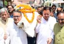 शोक में डूबा उत्तराखंड: भाजपा कार्यालय पहुंचे मेजर जनरल खंडूड़ी के पार्थिव शरीर को सीएम धामी और दिग्गजों ने दी श्रद्धांजलि। शोक में डूबा उत्तराखंड: भाजपा कार्यालय पहुंचे मेजर जनरल खंडूड़ी के पार्थिव शरीर को सीएम धामी और दिग्गजों ने दी श्रद्धांजलि।