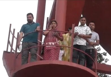 देहरादून, 60 घंटे बाद पानी की टंकी से उतरे नर्सिंग अभ्यर्थी और ज्योति रौतेला, सरकार के आश्वासन पर आंदोलन स्थगित