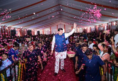 राज्यपाल एवं मुख्यमंत्री ने ‘सेवा, सुशासन एवं समर्पण: जन-जन की सरकार, जन-जन के द्वार’ सेवा पखवाड़ा कार्यक्रम का किया शुभारंभ राज्यपाल एवं मुख्यमंत्री ने ‘सेवा, सुशासन एवं समर्पण: जन-जन की सरकार, जन-जन के द्वार’ सेवा पखवाड़ा कार्यक्रम का किया शुभारंभ
