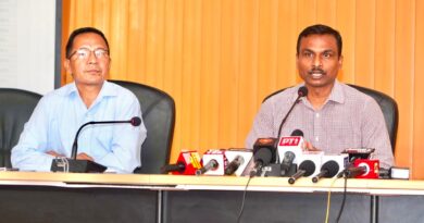 उत्तराखण्ड में 99 फीसदी गणना फार्म डिजिटाइज- अपर मुख्य निर्वाचन अधिकारी ने प्रेस कांफ्रेंस कर दी एसआईआर को लेकर जानकारी उत्तराखण्ड में 99 फीसदी गणना फार्म डिजिटाइज- अपर मुख्य निर्वाचन अधिकारी ने प्रेस कांफ्रेंस कर दी एसआईआर को लेकर जानकारी