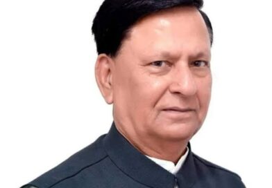 पूर्व कैबिनेट मंत्री हीरा सिंह बिष्ट का निधन: उत्तराखंड की राजनीति में शोक की लहर पूर्व कैबिनेट मंत्री हीरा सिंह बिष्ट का निधन: उत्तराखंड की राजनीति में शोक की लहर
