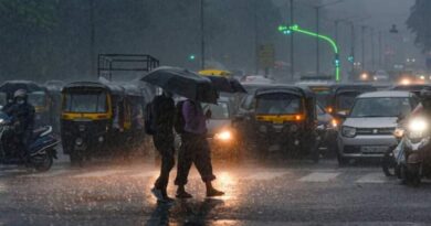 देहरादून में 9 जुलाई को सभी स्कूल और आंगनबाड़ी केंद्र बंद, भारी बारिश के चलते डीएम का आदेश देहरादून में 9 जुलाई को सभी स्कूल और आंगनबाड़ी केंद्र बंद, भारी बारिश के चलते डीएम का आदेश