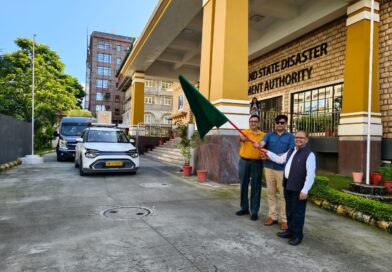 उत्तराखंड में ग्लेशियर झीलों के सर्वेक्षण के लिए विशेषज्ञ दल रवाना, सरस्वती ताल और केदारताल का होगा वैज्ञानिक अध्ययन उत्तराखंड में ग्लेशियर झीलों के सर्वेक्षण के लिए विशेषज्ञ दल रवाना, सरस्वती ताल और केदारताल का होगा वैज्ञानिक अध्ययन