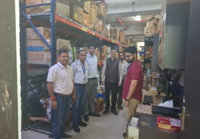 चीनी के बढ़ते दामों पर प्रशासन सख्त, देहरादून में दो दर्जन से अधिक प्रतिष्ठानों पर छापेमारी चीनी के बढ़ते दामों पर प्रशासन सख्त, देहरादून में दो दर्जन से अधिक प्रतिष्ठानों पर छापेमारी