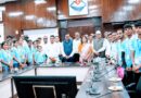 देवप्रयाग विधानसभा क्षेत्र के टॉपर विद्यार्थियों ने मुख्य सचिव से की मुलाकात देवप्रयाग विधानसभा क्षेत्र के टॉपर विद्यार्थियों ने मुख्य सचिव से की मुलाकात