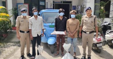 सरकारी ट्यूबवेलों से केबल चोरी का खुलासा, तीन आरोपी गिरफ्तार सरकारी ट्यूबवेलों से केबल चोरी का खुलासा, तीन आरोपी गिरफ्तार